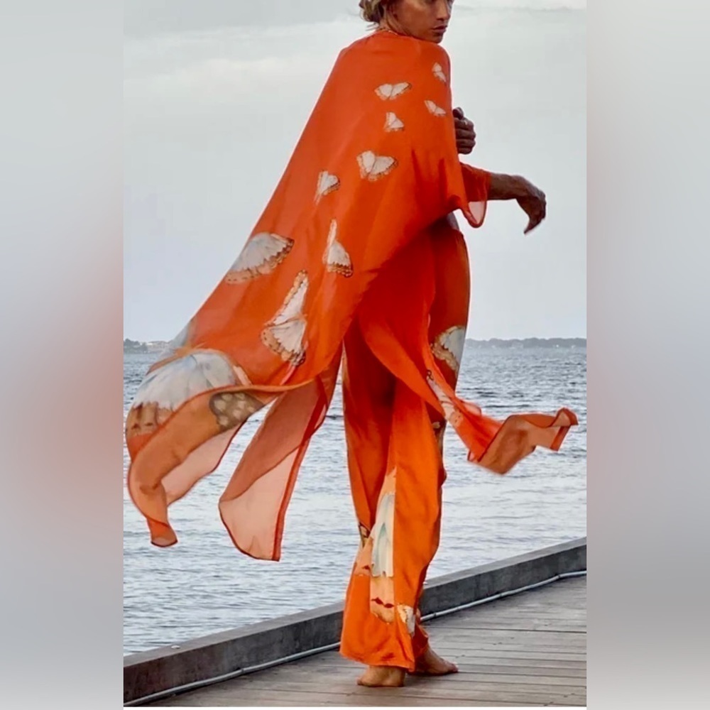 Luxury Two Piece Butterflies Matching Pants Set Kimono Kaftan.
